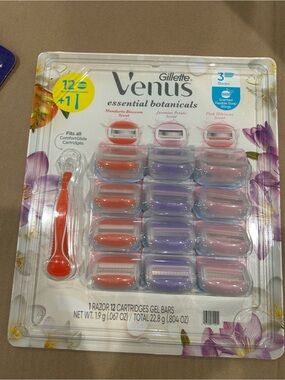 Gillette venus 2 in 1 lather and shave with irresistible sent 1 razor 12 bars